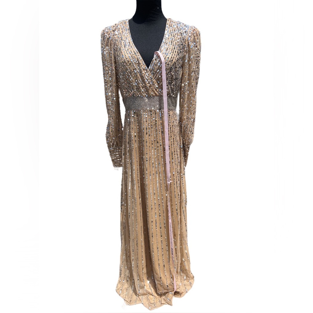 $598 nwt Mac Duggal stunning full sequin and beaded evening gown